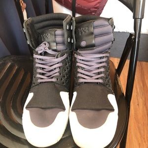 High tops Y3
